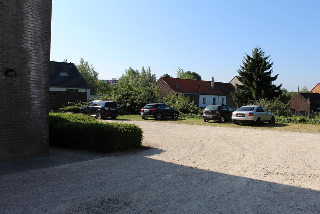 Hobbit Hotel Brussels Airport Zaventem Exterior foto